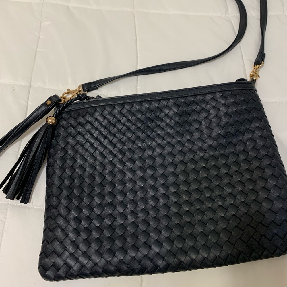 Elegant Black Woven Crossbody Bag